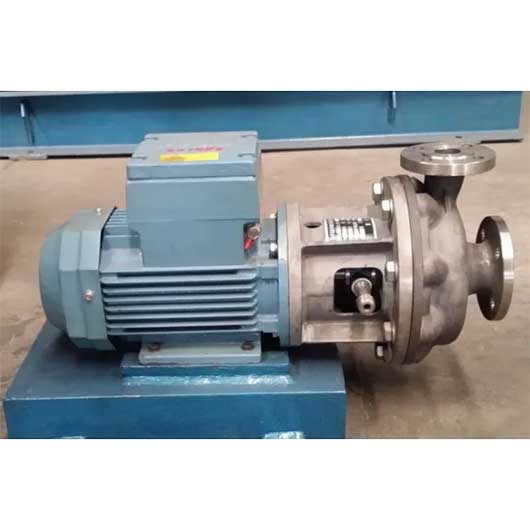 鈦泵的性能及除氣機制